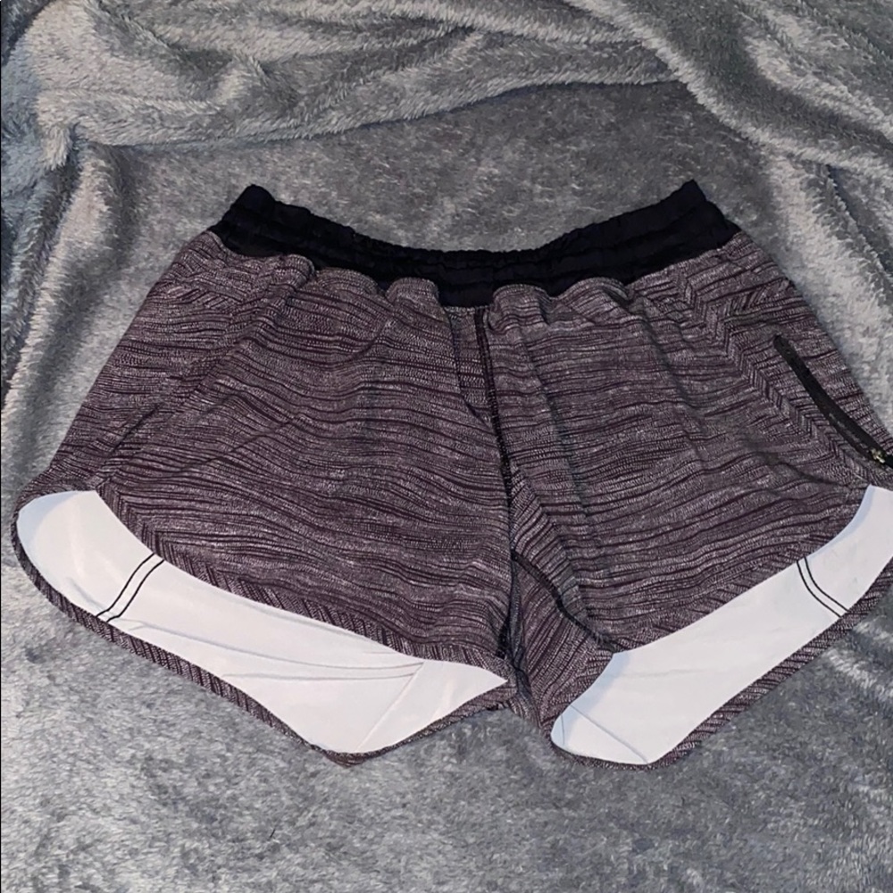 Lululemon tracker shorts